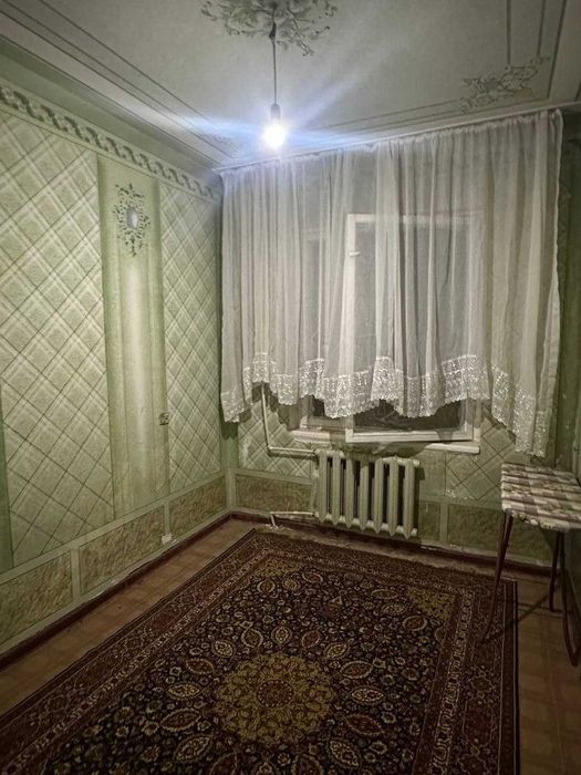 Медгородок 3/1/4 квадратура 70 м2 Ориентир ресторан Офарин балкон 2*6