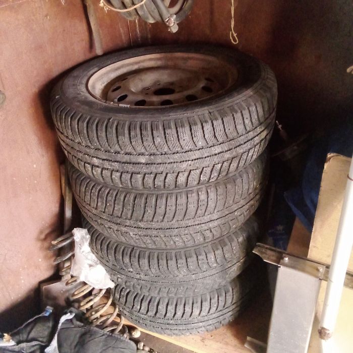 Колеса с дисками R14 185 на 65