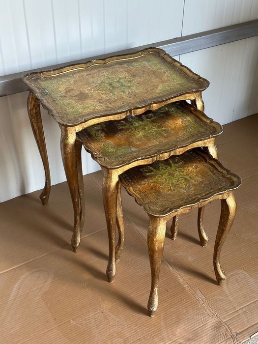 3 masute stil Florentin