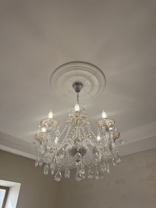 Продам хрустальные люстры люкс качество 2 шт