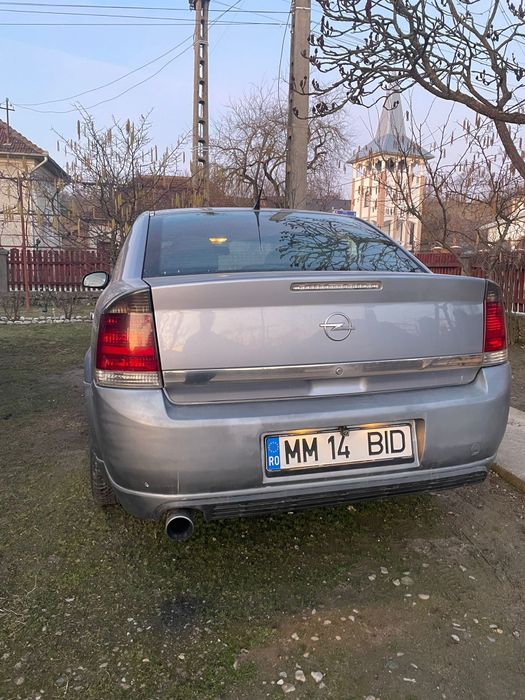 Vand Opel Vectra C 1.6benzina