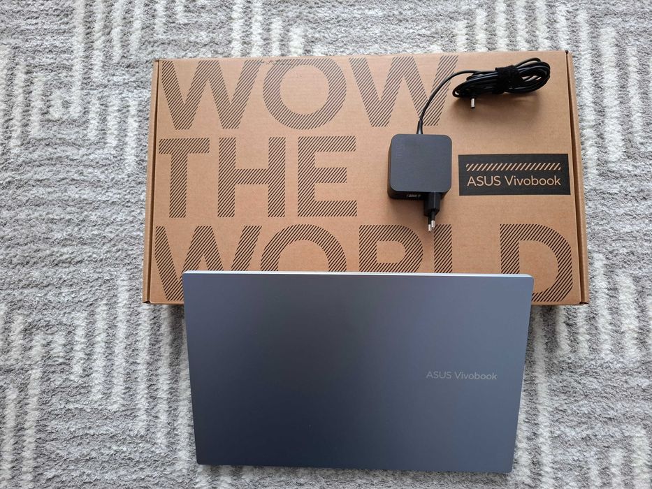 Лаптоп ASUS Vivobook 15 X1502ZA