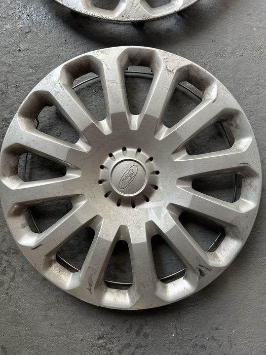 Тасове за Форд Фиеста