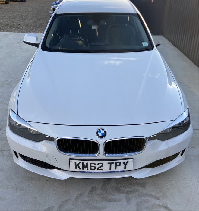 Dezmembrez BMW 320i N20B20b 2.0i benzina F30, piele incalzit,jante 17