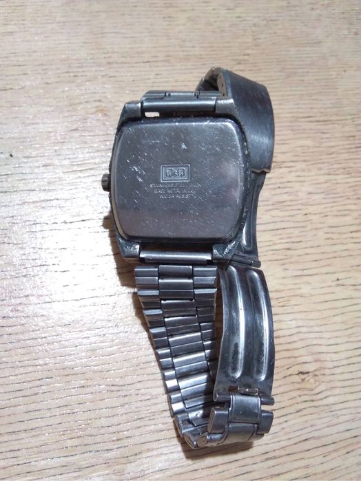 ръчен часовник модел JAPONA и други