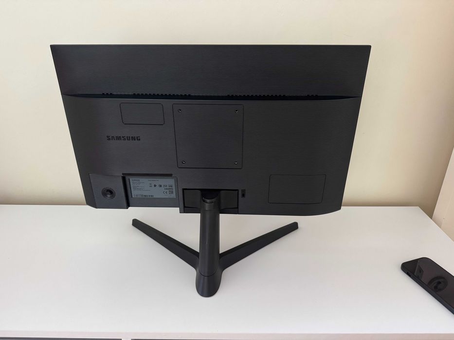 Monitor Samsung F24T350FHU - 24" Full HD IPS, 75Hz, HDMI