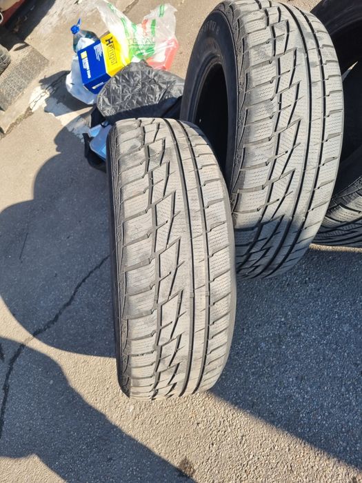 Anvelope Matador iarna 235 65 17