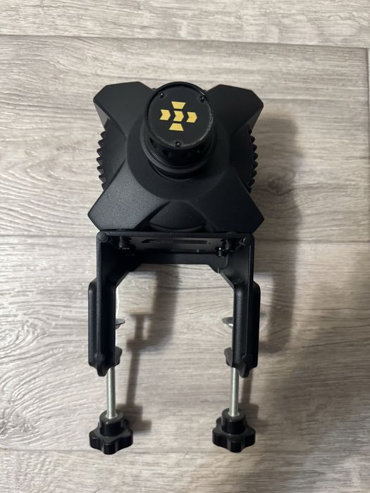 Игровой руль Moza r3