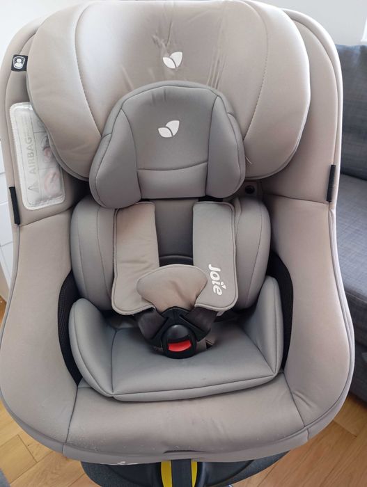 Scaunul auto Joie i-Spin 360°