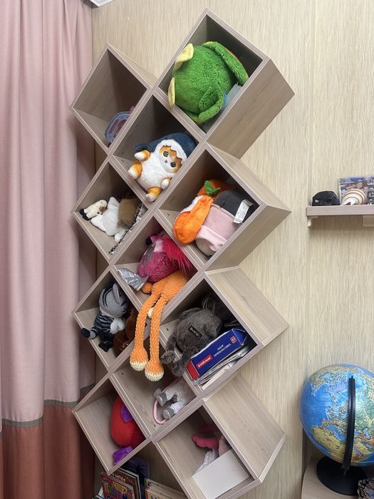 Детская стенка + стол + шкаф