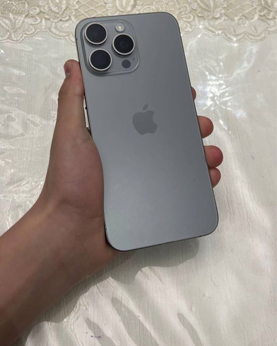 Iphone 15 Pro Max LL/A E sim