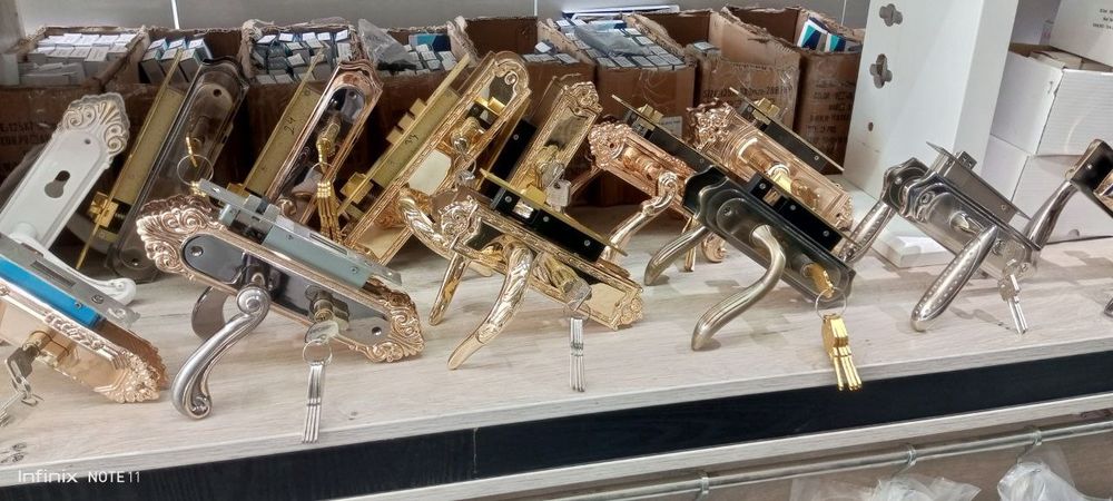 Замок очиш  ешик очиш 24/7   zamok ochish  eshik ochish 24/7 zamok oʻ