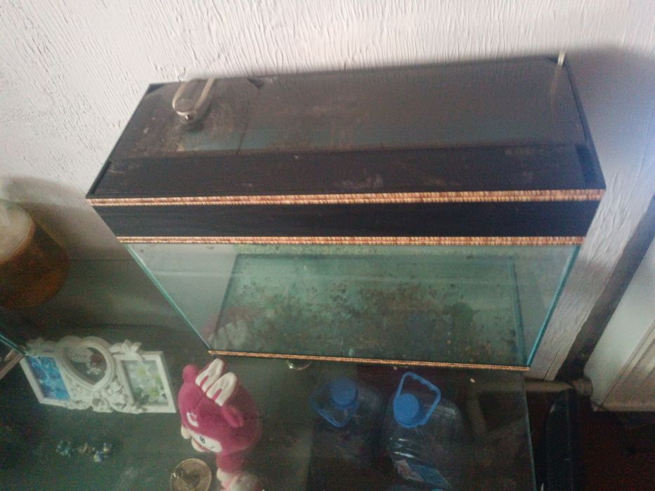 Продам аквариум в хорошем состоянии