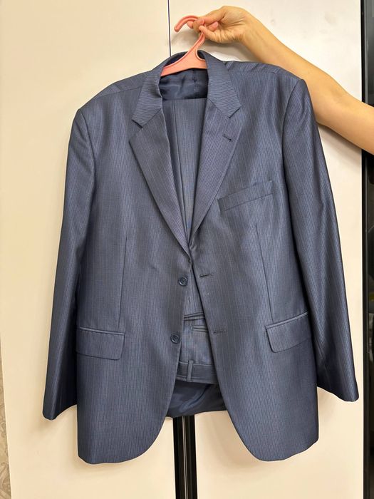 Костюм двойка, брюки за 200 тыс