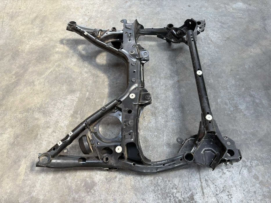 Преден мост БМВ Ф20 Ф21 Ф22 Ф23 Ф30 Ф31 Ф34 на задно