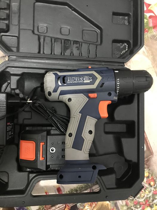 Autofiletanta Germania 18v 1,5A cu 1 baterie