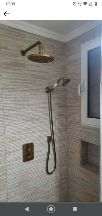 Meseriaș constructi