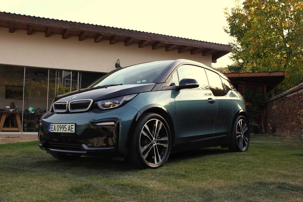 BMW i3S WBY8P610807L37568