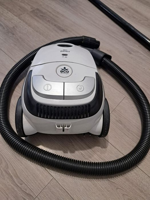 Aspirator albatros 900W