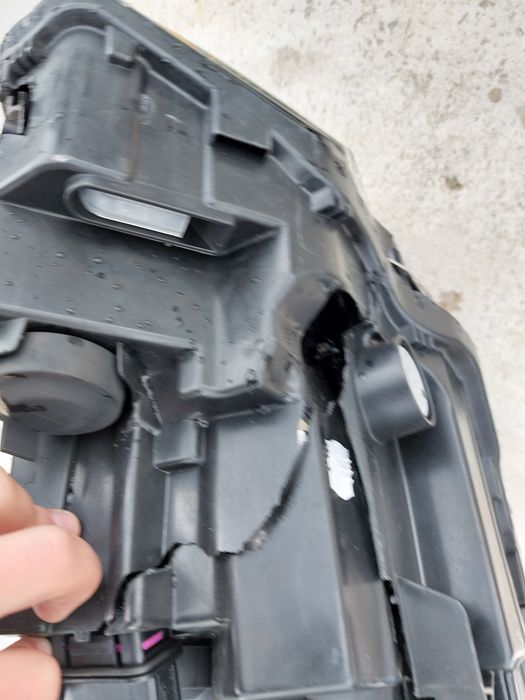 Ляв фар VW PASSAT B8 2021г.