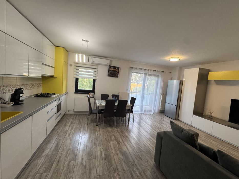 Apartament 3 camere/ Vis-a-vis de Fantasy Park/ Langa Promenada Mall