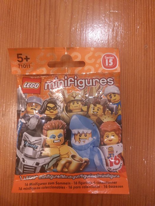 LEGO Collectible Minifigure Series 15 - Jewel Thief