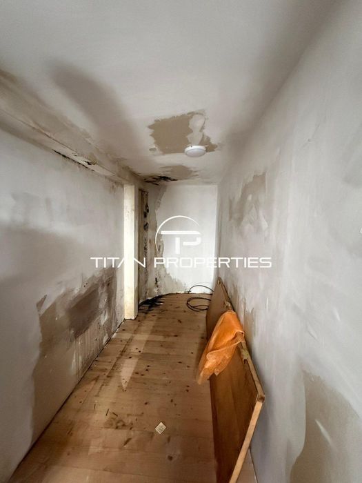 Магазин на две нива, под наем, ж.к Възраждане