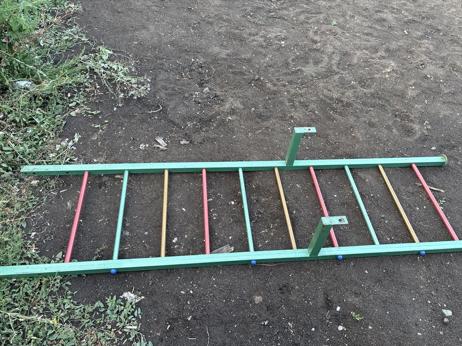 Продаю турник шведская стенка