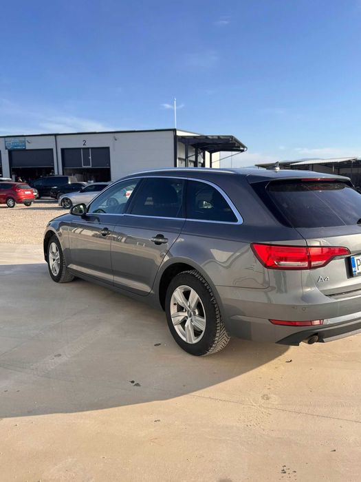 Audi A4 Audi A4 B9 2.0 TDI Автоматик NAVI Перфектно