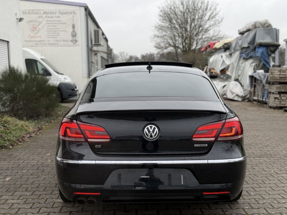 Volkswagen Passat CC *DSG/pano/masaj/ventilatie/distronic/senzori 360*