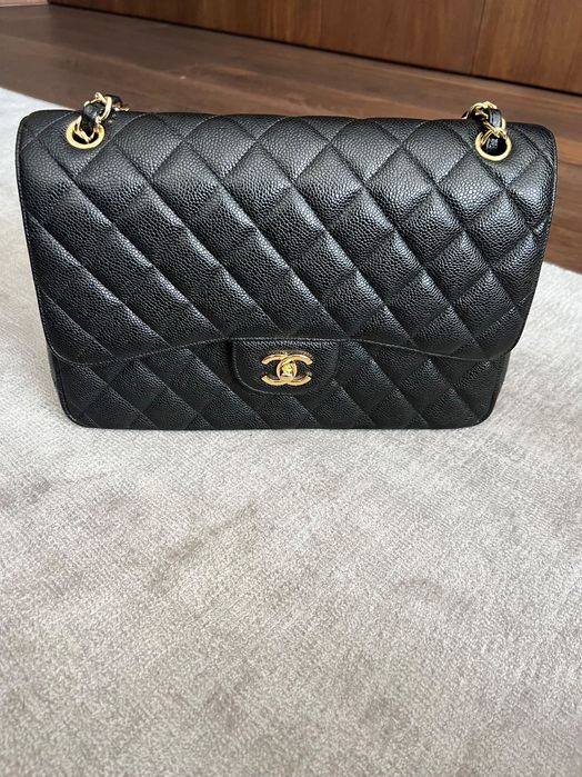 Chanel Jumbo Flap Чанта