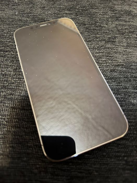 iPhone 12 Pro (128GB) – Като Нов! / 98% Батерия