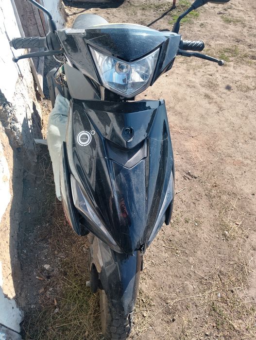 Скутер Педа gts 125