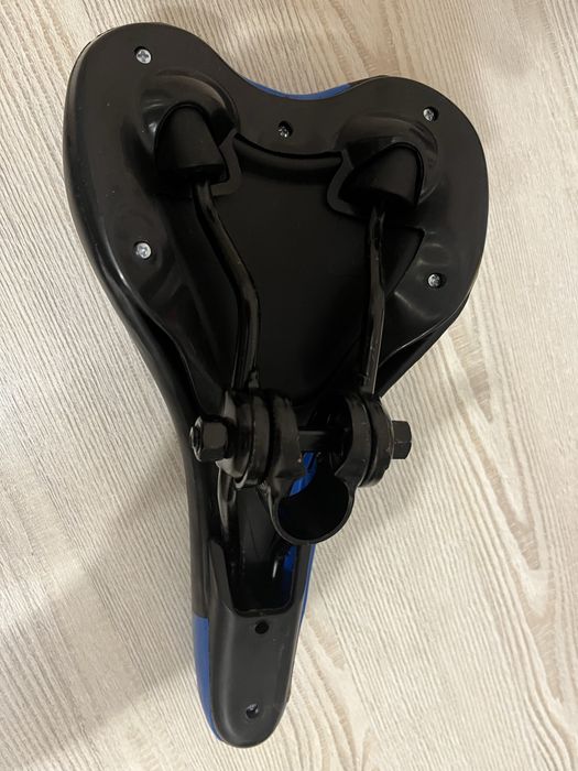 Продам сидушку (седло) для велосипеда!