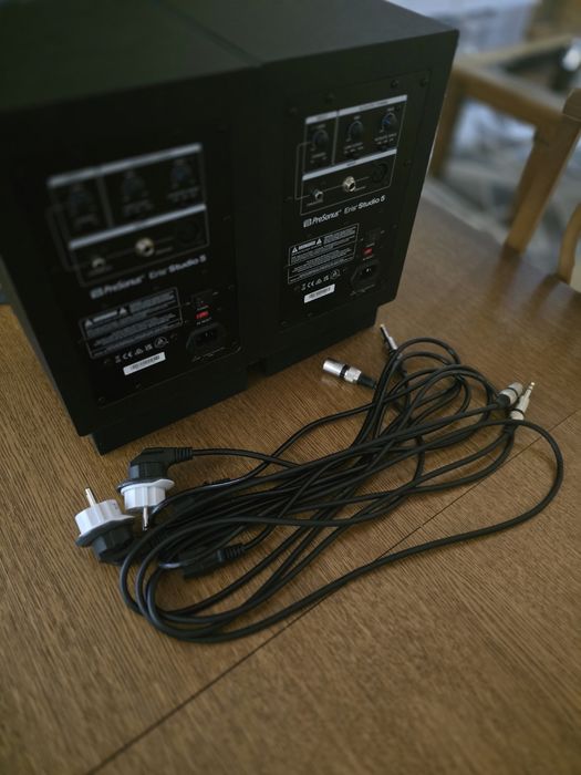 Presonus eris studio 5