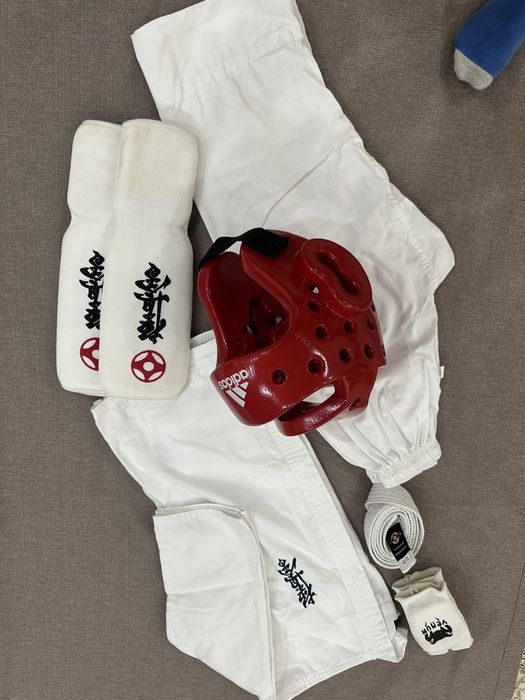 Продам костюм киокушинкай