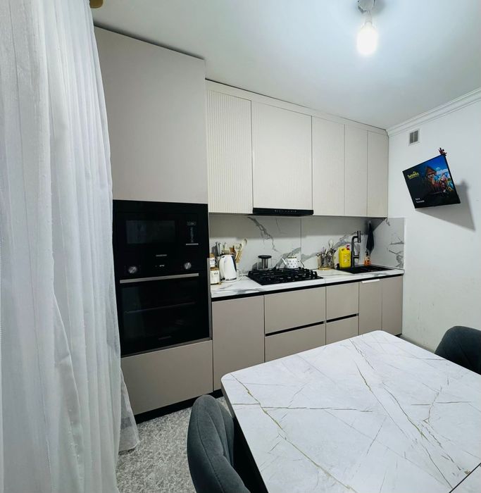 Продам дом со всеми удобствами.