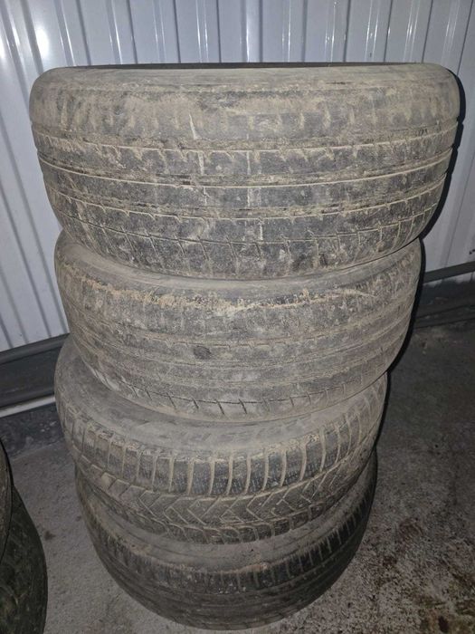 Продам летние резины 225/55/R17