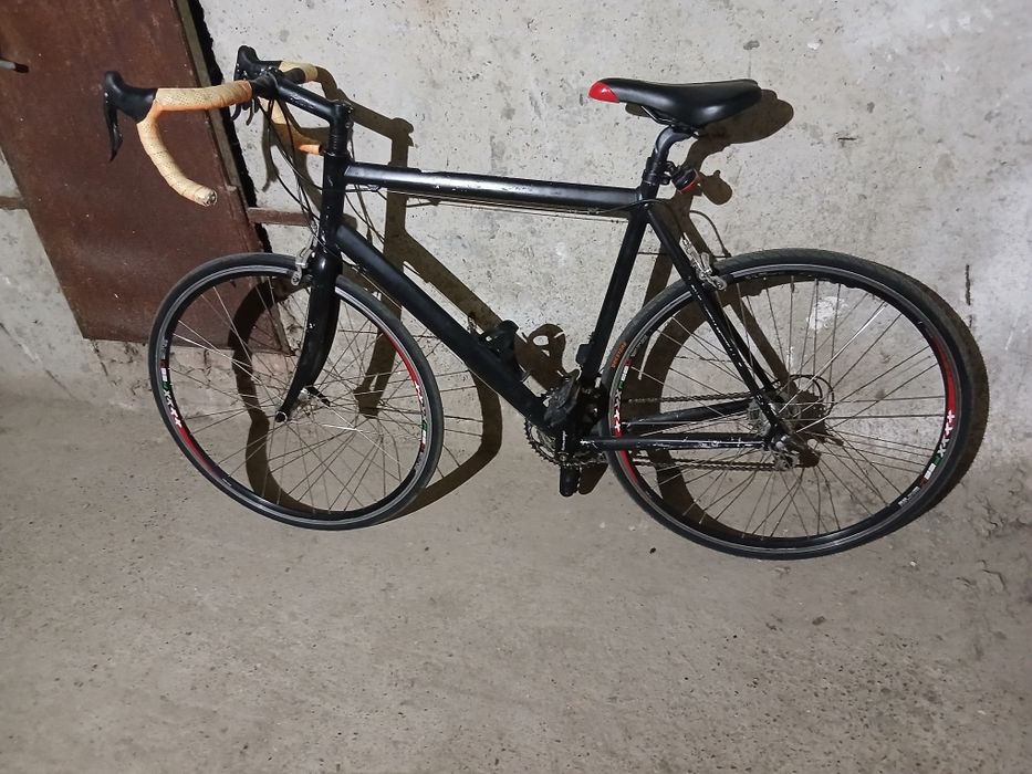 Bicicleta semicursiera