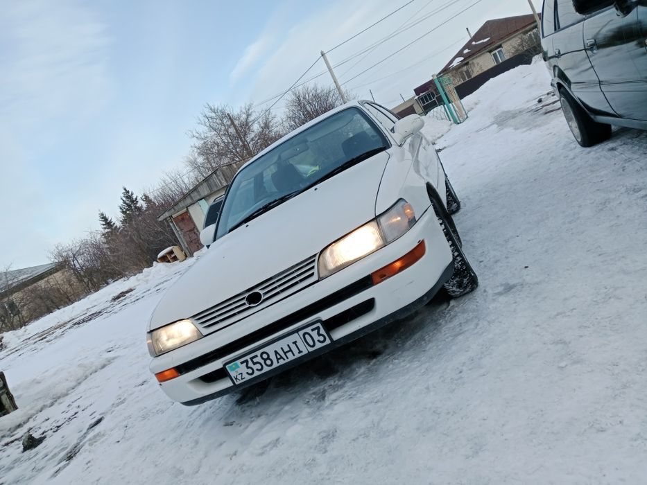 Продам машину Тоета Королла