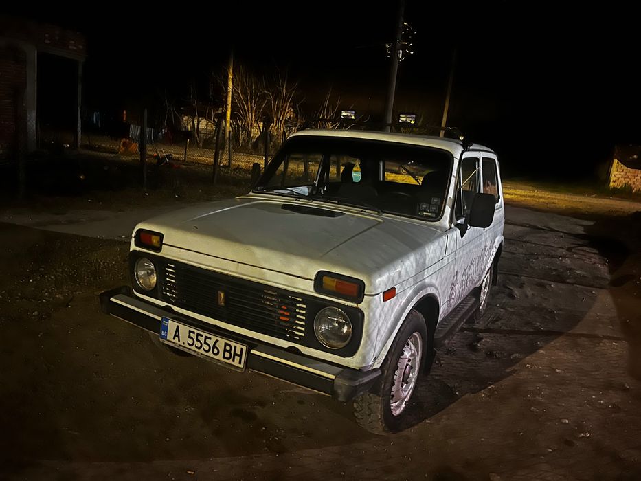 Лада нива 21213