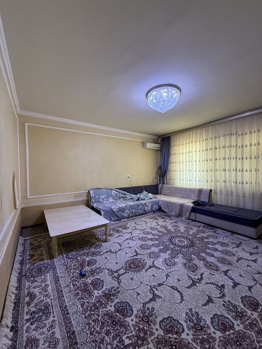 Срочно продаётся 4-х комн квартира в Сергели Строител, 4/6/9