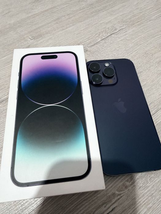 Продается Phone 14 pro