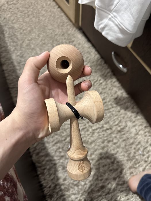 Kendama Miguel pink antiskid
