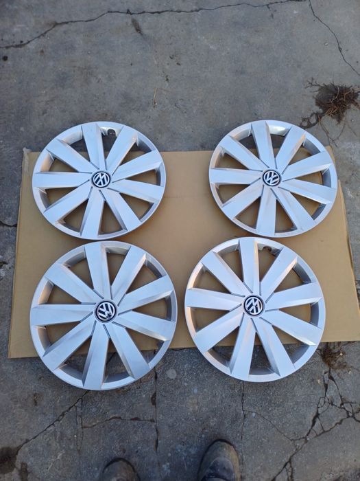 Set capace originale vw pe 16 in stare foarte buna