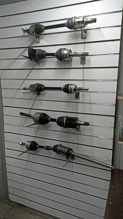 Привод в сборе гранаты на Mazda Tribute