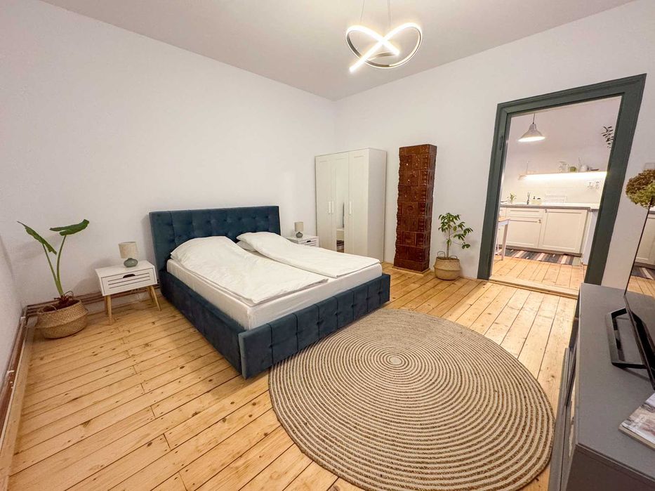 Închiriez apartament la curte comună zona Elisabetin