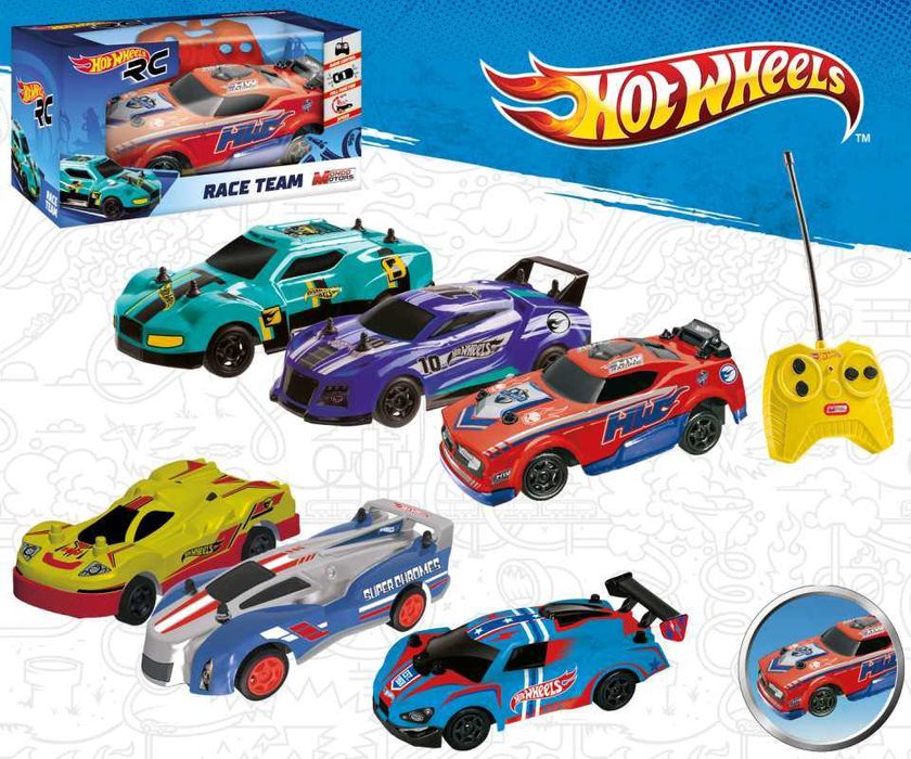 Спортна Кола с дистанционно Hot Wheels 1:28 различни цветове НОВА