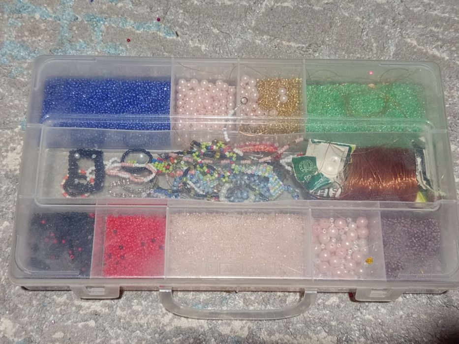 Бисер,бусины,подвески