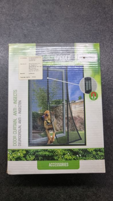 Plasa de tantari magnetica